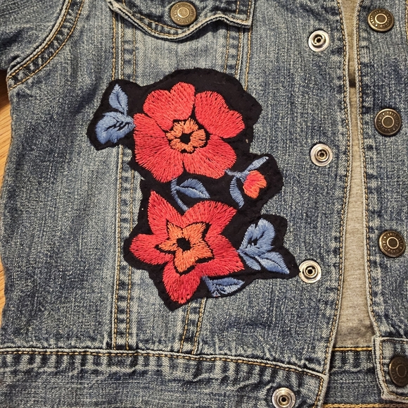 Upcycled Floral Embroidered Denim Jacket 18 - 24 months - Picture 4 of 9